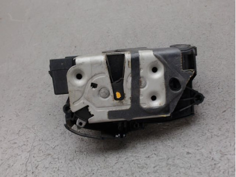 SERRURE PORTE COULISSANTE DROIT FORD T.COURIER