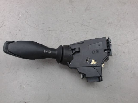 COMMANDE CLIGNOTANT FORD FIESTA
