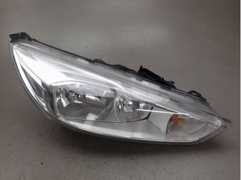 PHARE DROIT FORD FOCUS