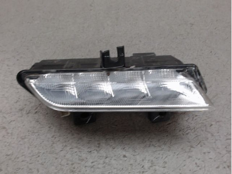 FEUX POSITION DROIT RENAULT CLIO
