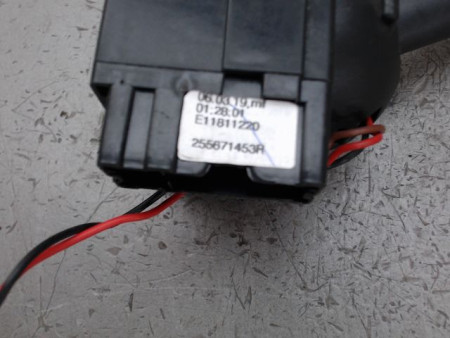COMMANDE CLIGNOTANT DACIA SANDERO