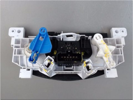COMMANDE DE CHAUFFAGE DACIA LOGAN MCV PH2 08-13