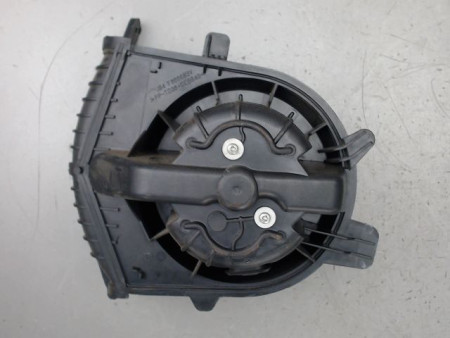 MOTEUR VENTILATEUR CHAUFFAGE RENAULT MEGANE