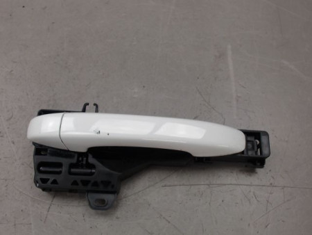 POIGNEE EXTERIEURE PORTE AVANT DROIT RENAULT CLIO