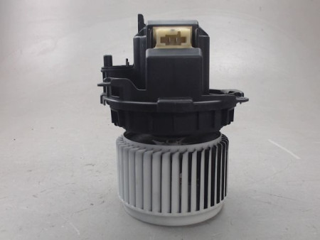 MOTEUR VENTILATEUR CHAUFFAGE RENAULT CLIO
