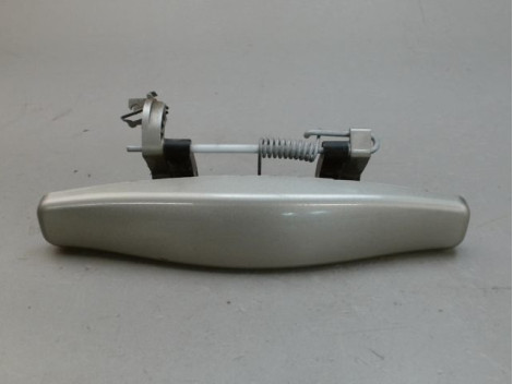 POIGNEE EXTERIEURE PORTE AVANT DROIT DACIA DUSTER