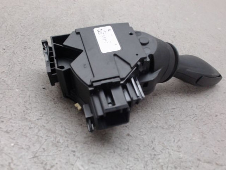 COMMANDE CLIGNOTANT FORD FIESTA