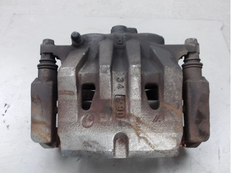 ETRIER DE FREIN AVANT DROIT TOYOTA RAV4