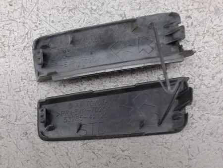 OBTURATEUR COUVRE CROCHET DE BOUCLIER AV TOYOTA RAV4