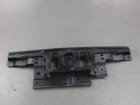 SUPPORT CENTRAL PARE-CHOC ARRIERE  CITROEN C3