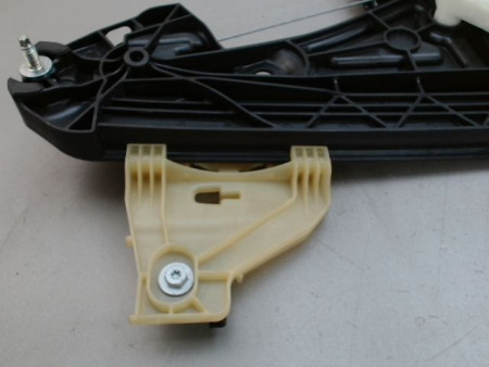 MECANISME LEVE-GLACE ARRIERE GAUCHE RENAULT CAPTUR