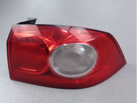 FEU ARRIERE DROIT RENAULT LAGUNA