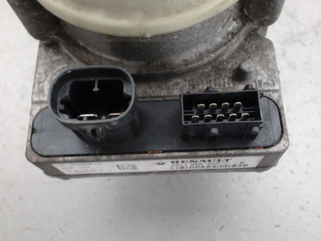 POMPE DIRECTION ASSISTEE DACIA DUSTER