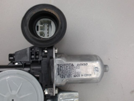 MECANISME LEVE-GLACE AVANT DROIT TOYOTA YARIS