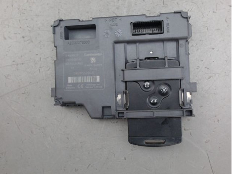 LECTEUR DE CARTE RENAULT CLIO
