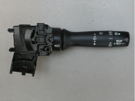 COMMANDE ESSUIE GLACE TOYOTA VERSO-S