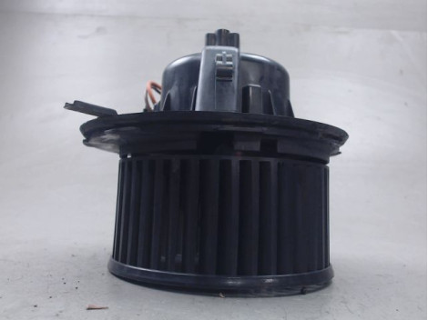 MOTEUR VENTILATEUR CHAUFFAGE VOLKSWAGEN TIGUAN