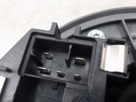 MOTEUR VENTILATEUR CHAUFFAGE VOLKSWAGEN TIGUAN