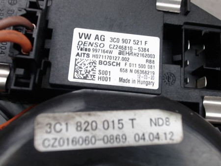 MOTEUR VENTILATEUR CHAUFFAGE VOLKSWAGEN TIGUAN