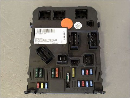BOITIER GESTION HABITACLE PEUGEOT 206