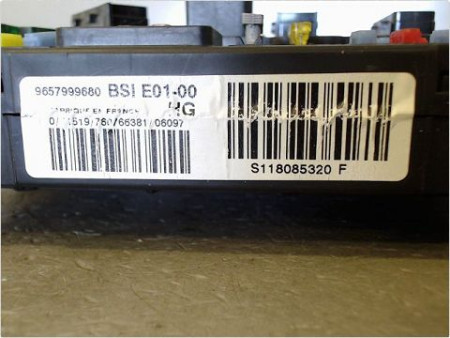 BOITIER GESTION HABITACLE PEUGEOT 206