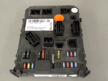 BOITIER GESTION HABITACLE CITROEN BERLINGO