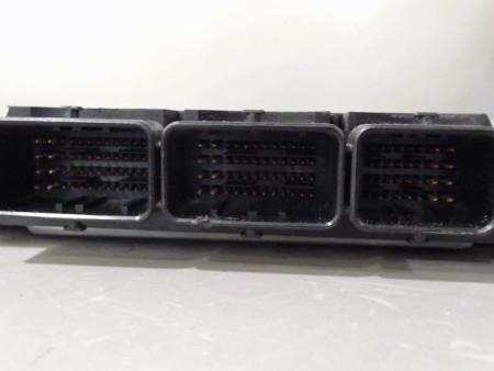 CALCULATEUR MOTEUR RENAULT ESPACE