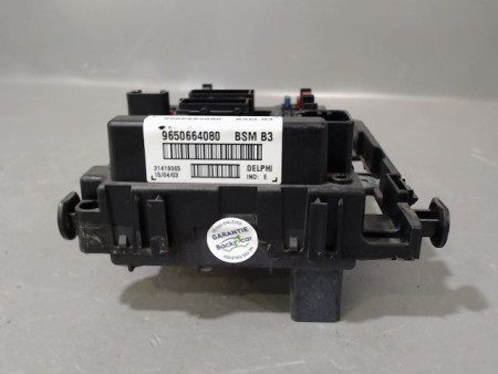 BOITE A FUSIBLES PEUGEOT 307