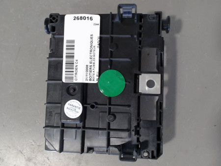 BOITE A FUSIBLES CITROEN C4