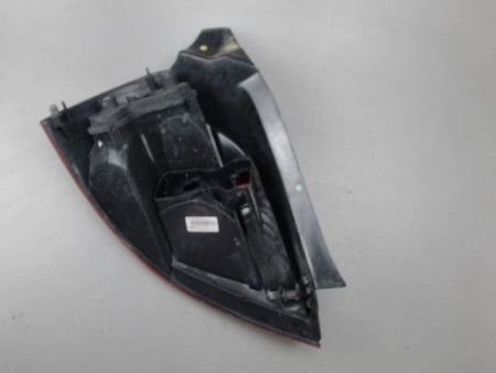 FEU ARRIERE DROIT RENAULT MEGANE