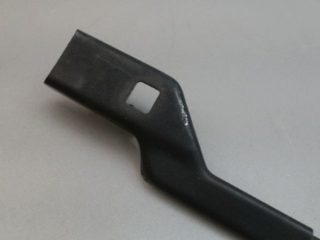 BRAS ESSUIE-GLACE AVANT DROIT FORD KA