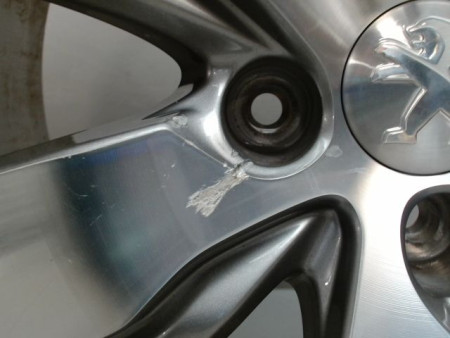 JANTE ALUMINIUM PEUGEOT 2008