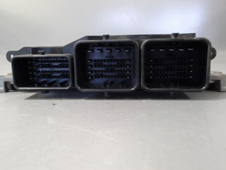 CALCULATEUR MOTEUR PEUGEOT 208
