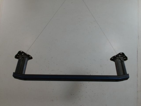 RENFORT PARE-CHOC ARRIERE  TOYOTA VERSO-S