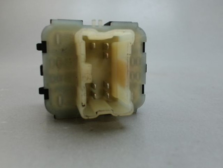 COMMANDE LEVE-GLACE PORTE AVG RENAULT TWINGO