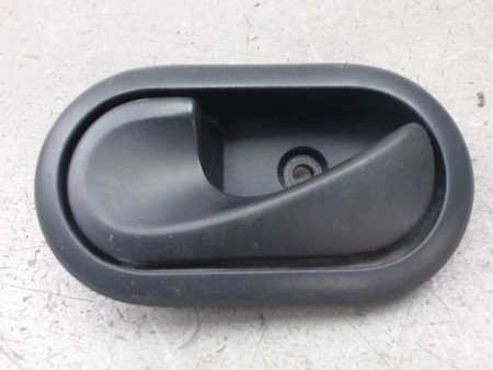 POIGNEE INTERIEURE PORTE AVANT GAUCHE DACIA SANDERO