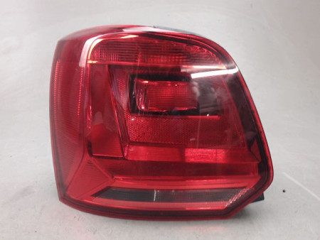 FEU ARRIERE GAUCHE  VOLKSWAGEN POLO