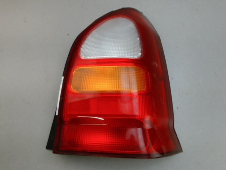 FEU ARRIERE DROIT SUZUKI ALTO