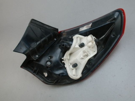 FEU ARRIERE GAUCHE  OPEL ASTRA