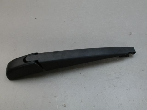 BRAS ESSUIE-GLACE ARRIERE TOYOTA AYGO
