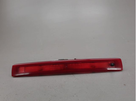 FEUX STOP SUPPLEMENTAIRE RENAULT CLIO