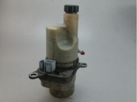 POMPE DIRECTION ASSISTEE VOLVO V50