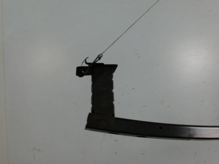 TRAVERSE INFERIEURE ARMATURE AVANT RENAULT KADJAR