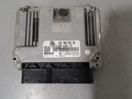 CALCULATEUR MOTEUR VOLKSWAGEN PASSAT