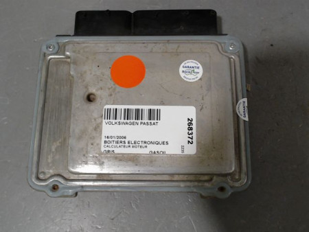 CALCULATEUR MOTEUR VOLKSWAGEN PASSAT