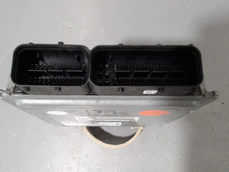 CALCULATEUR MOTEUR VOLKSWAGEN GOLF