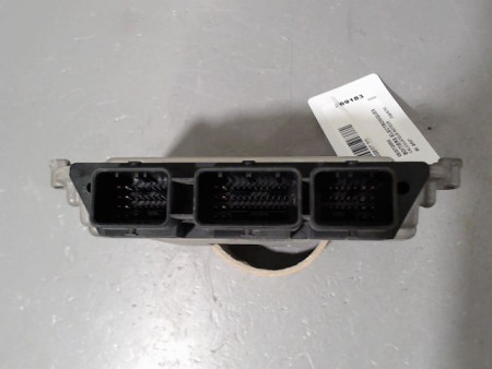 CALCULATEUR MOTEUR PEUGEOT 206