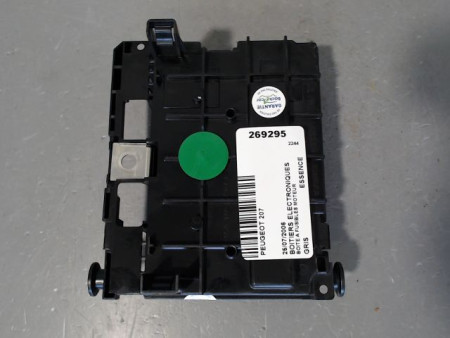 BOITE A FUSIBLES PEUGEOT 207