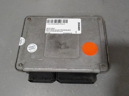 CALCULATEUR MOTEUR VOLKSWAGEN POLO