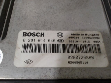 CALCULATEUR MOTEUR RENAULT LAGUNA